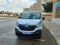 السيارات-النفعية-renault-trafic-3-2016-مستغانم-الجزائر