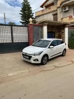 voitures-hyundai-i20-2019-prestige-tessala-el-merdja-alger-algerie