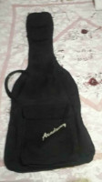 basse-vends-house-pour-guitare-bouzareah-alger-algerie