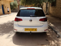 voitures-volkswagen-golf-7-2017-highline-djelfa-algerie