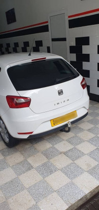 voitures-seat-ibiza-2014-crono-batna-algerie