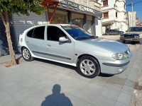 voitures-renault-megane-1-2001-constantine-algerie