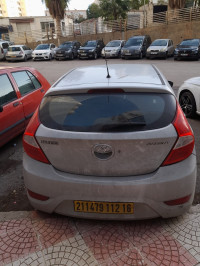 voitures-hyundai-accent-rb-5-portes-2012-prestige-les-eucalyptus-alger-algerie