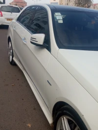 Mercedes Classe E 2012 AVANTGARDE Pack AMG
