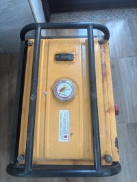 مولد كهرباء بنزين PRA MAC S8000 بحالة ممتازة للبيع