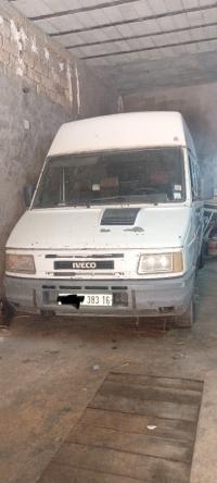 سيارات-fiat-ivico-1983-القرارة-غرداية-الجزائر
