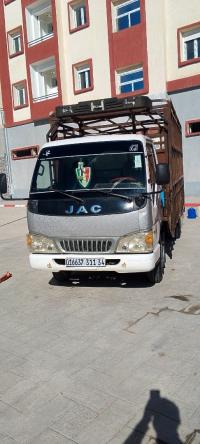 شاحنة-jac-1040-2011-العناصر-برج-بوعريريج-الجزائر