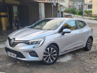 voitures-renault-clio-5-2021-intense-collo-skikda-algerie