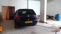 moyenne-berline-volkswagen-golf-4-2001-ain-merane-chlef-algerie