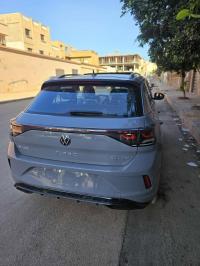 Volkswagen T-Roc 2025 thumbnail 3