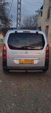 voitures-citroen-berlingo-2009-arris-batna-algerie