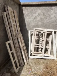 Fenêtre et porte fenêtre pour chantier 