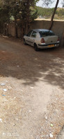 voitures-renault-clio-classique-2005-beni-hocine-setif-algerie