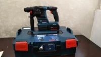 Perforator BOSCH 18V-22