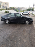 voitures-volkswagen-bora-2002-kouba-alger-algerie