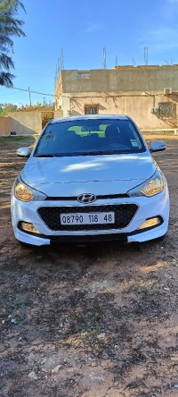 voitures-hyundai-i20-2018-relizane-algerie