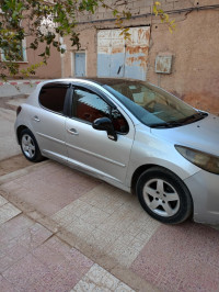 voitures-peugeot-207-2009-active-bechar-algerie