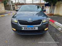 voitures-skoda-rapid-2019-edition-el-aioun-tarf-algerie