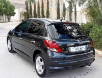 voitures-peugeot-207-2010-allure-khenchela-algerie