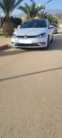 voitures-volkswagen-golf-7-2017-confrtline-ain-defla-algerie