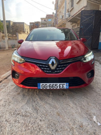 voitures-renault-clio5-2022-skikda-algerie