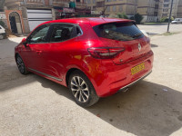 voitures-renault-clio5-2022-intance-skikda-algerie