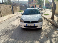 voitures-renault-clio-campus-2012-boudouaou-boumerdes-algerie