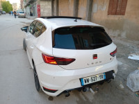 voitures-seat-leon-2015-ain-mlila-oum-el-bouaghi-algerie