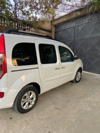 voitures-renault-kangoo-2016-privilege-plus-larbaa-blida-algerie