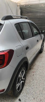 citadine-dacia-stepway-2023-ahmar-el-ain-tipaza-algerie