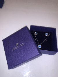 colliers-pendentifls-chaine-plus-boucles-d-oreilles-swarovski-dely-brahim-alger-algerie