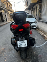 motos-scooters-xmax-tech-max-yamaha-2022-oran-algerie