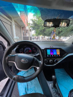 voitures-kia-picanto-2014-es-senia-oran-algerie