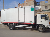 camion-camino-frigo-10-tons-hino-2012-reghaia-alger-algerie