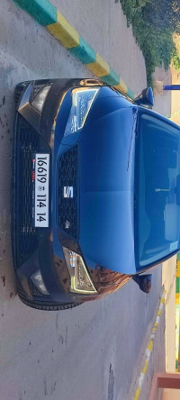 voitures-seat-leon-2014-ain-deheb-tiaret-algerie