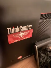 All In One Lenovo Thinkcentre I3-4 / 256 ssd / win