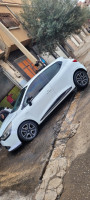 voitures-renault-clio-4-2015-limited-es-senia-oran-algerie