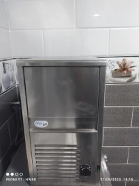 Pondeuse de glaçons Italienne 
