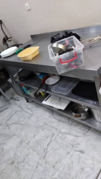 alimentaire-et-restauration-table-de-travail-inox-zeralda-alger-algerie