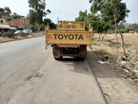 camion-toyota-1987-cherchell-tipaza-algerie