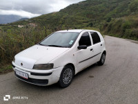 voitures-fiat-punto-2000-souk-el-thenine-bejaia-algerie