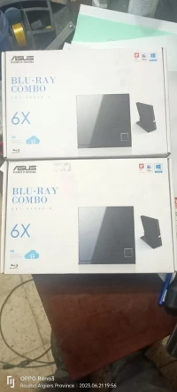GRAVEUR BLU-RAY COMBO - SC 06D2X-U