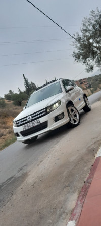 voitures-volkswagen-tiguan-2015-r-line-akbou-bejaia-algerie