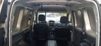 voitures-renault-kangoo-2015-bouinan-blida-algerie