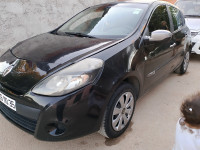 citadine-renault-clio-3-2010-issers-boumerdes-algerie