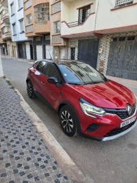 cars-renault-captur-2023-evolution-oran-algeria