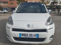 voitures-peugeot-partner-2015-tepee-allure-oued-seguen-mila-algerie