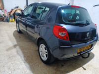 voitures-renault-clio-3-2006-msila-algerie