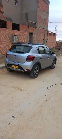 Dacia Sandiro 2023 Steqway