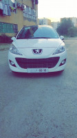 voitures-peugeot-207-2012-allure-alger-centre-algerie